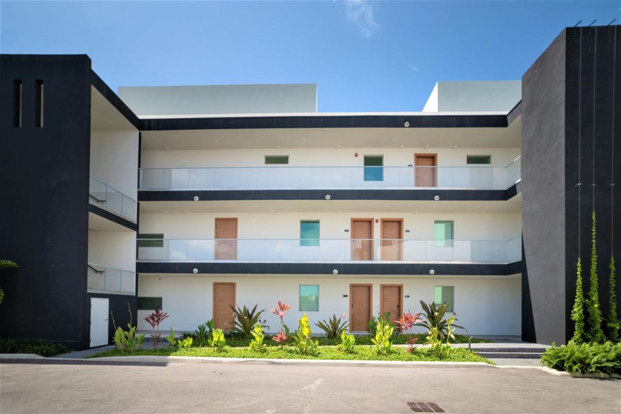 Cayman Luxury Rentals At One Canal Point George Town Buitenkant foto