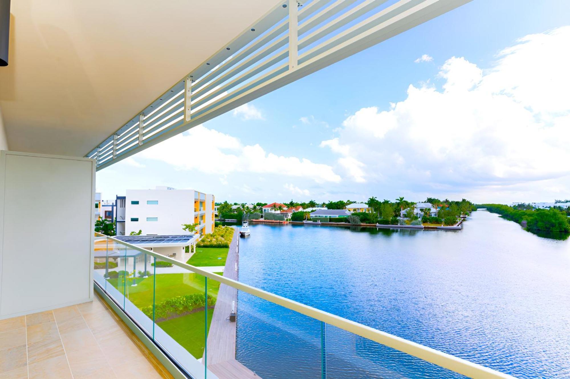 Cayman Luxury Rentals At One Canal Point George Town Buitenkant foto