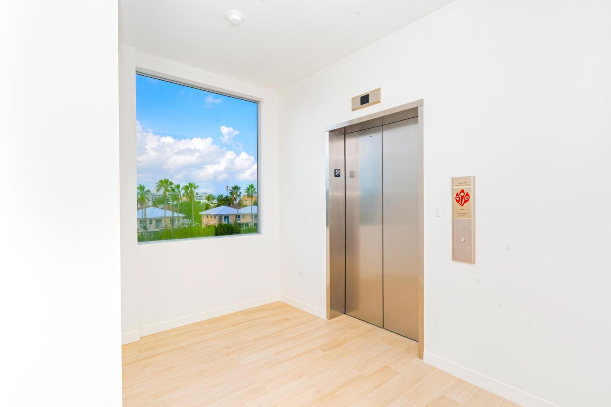 Cayman Luxury Rentals At One Canal Point George Town Buitenkant foto